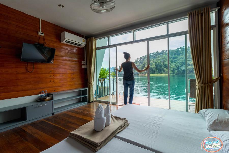 Phupha Waree - big rooms for 4 pax