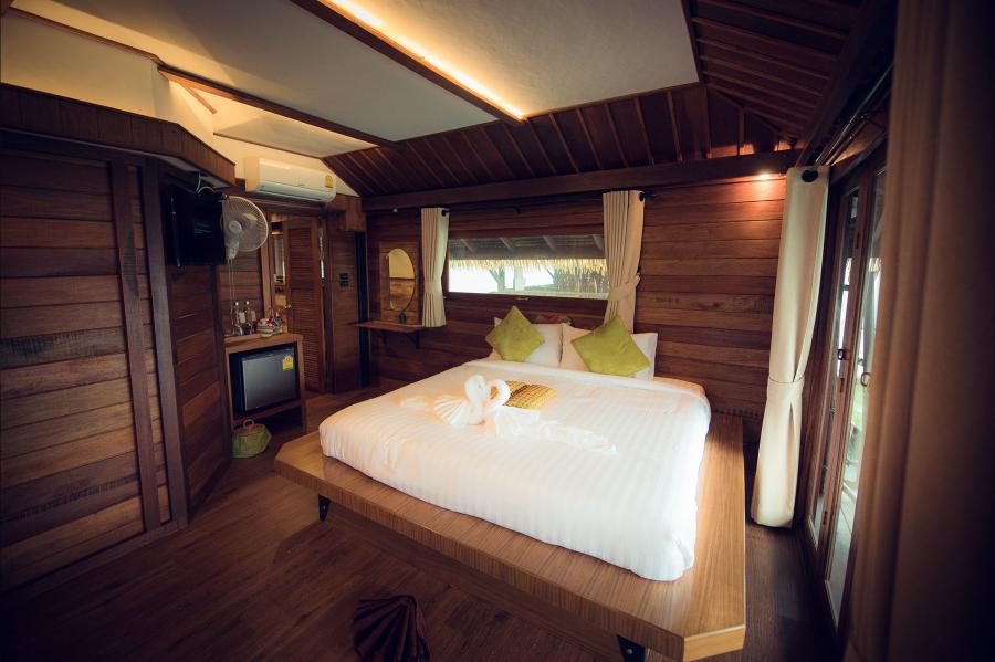 Panvaree T. G. - superior room for 2 pax