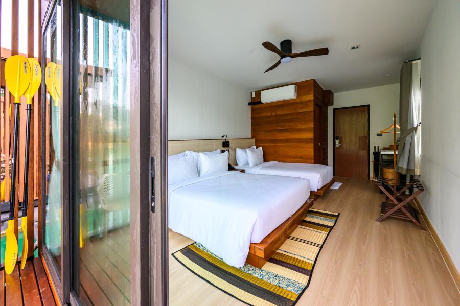 360&deg; Issara Floating Resort - deluxe triple rooms for 3 people