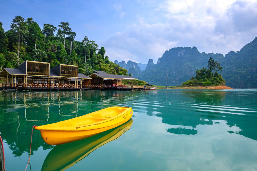360° Issara Floating Resort - canoes