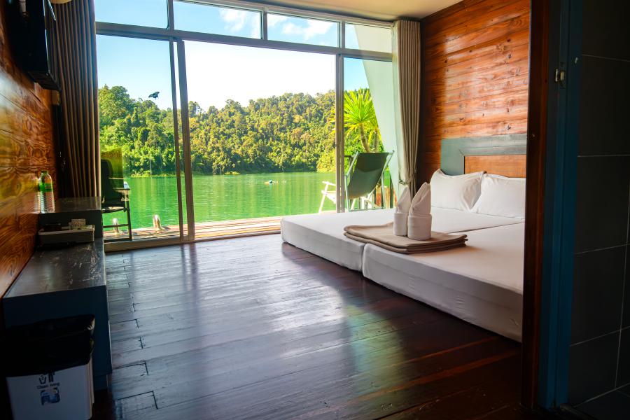 Phupha Waree - big rooms for 4 pax